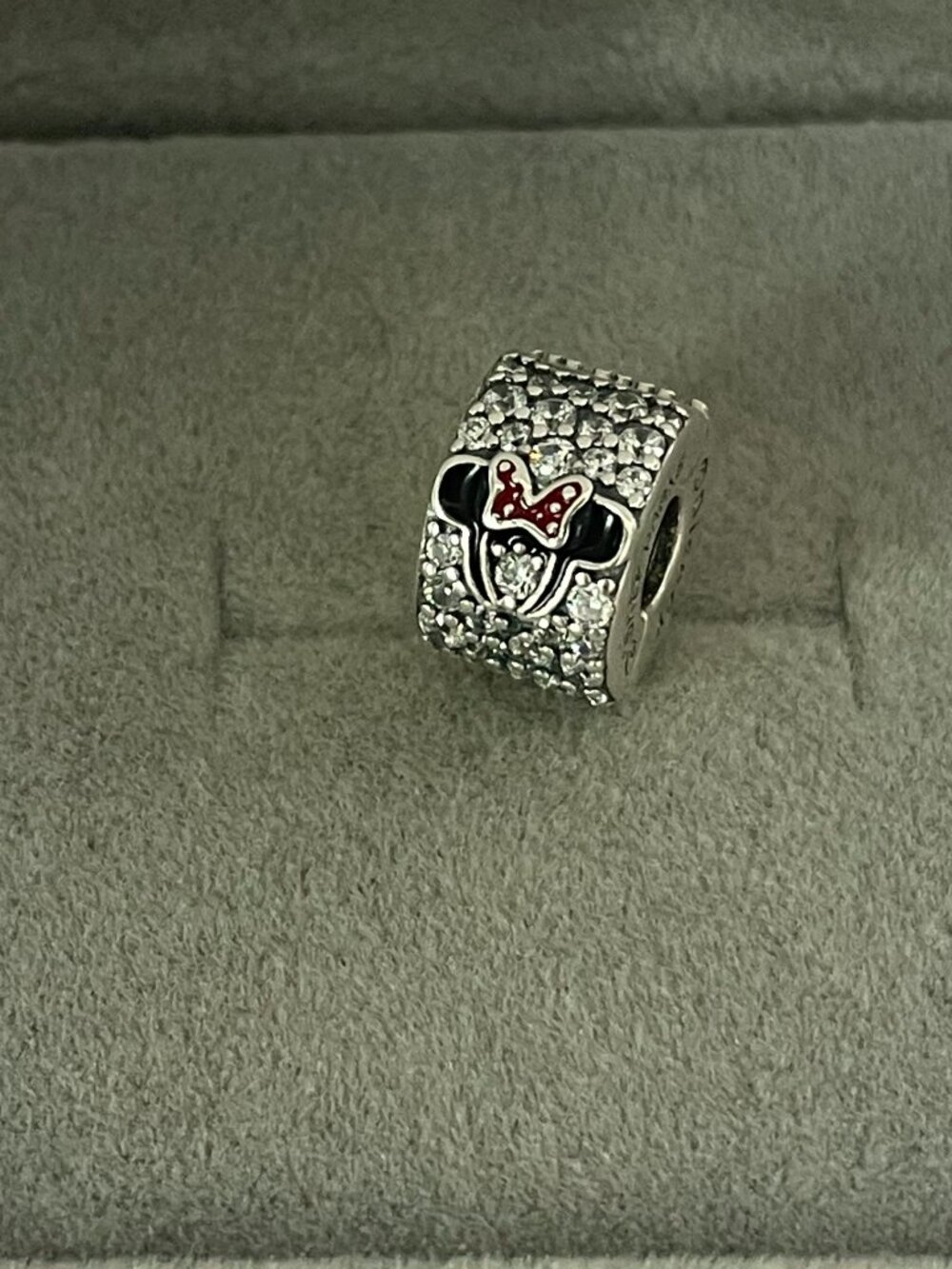 Mickey Minnie Pave Disney Parks Pandora Clip